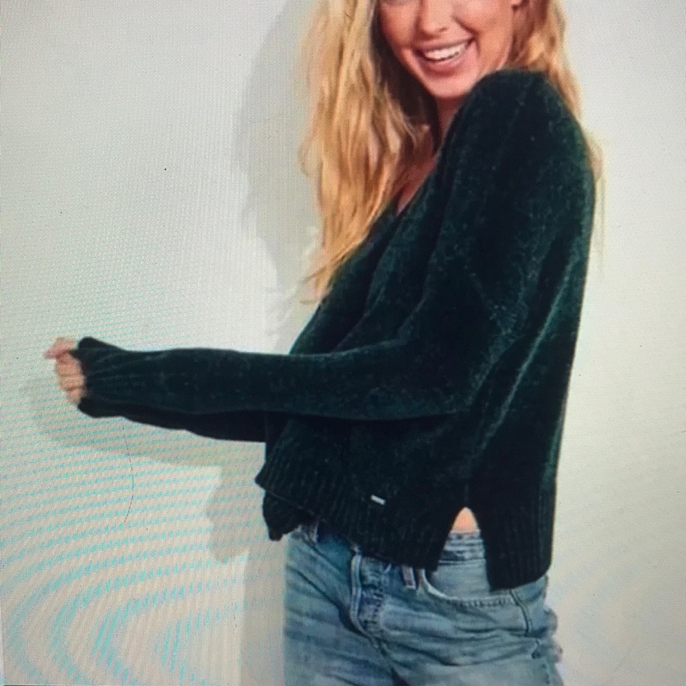 Hollister Dark Green V-Neck Sweater